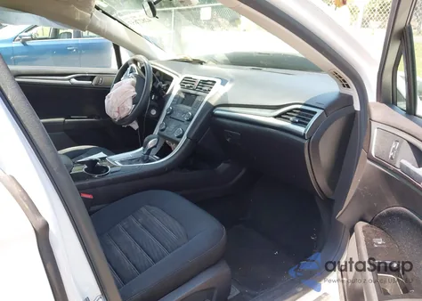 2016 Ford Fusion Se z USA, uszkodzony, nr VIN 3FA6P0H72GR175731